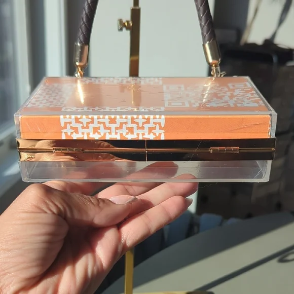 Upcycled Print Media Upcycled Clutch Bag - Picture 7 of 9